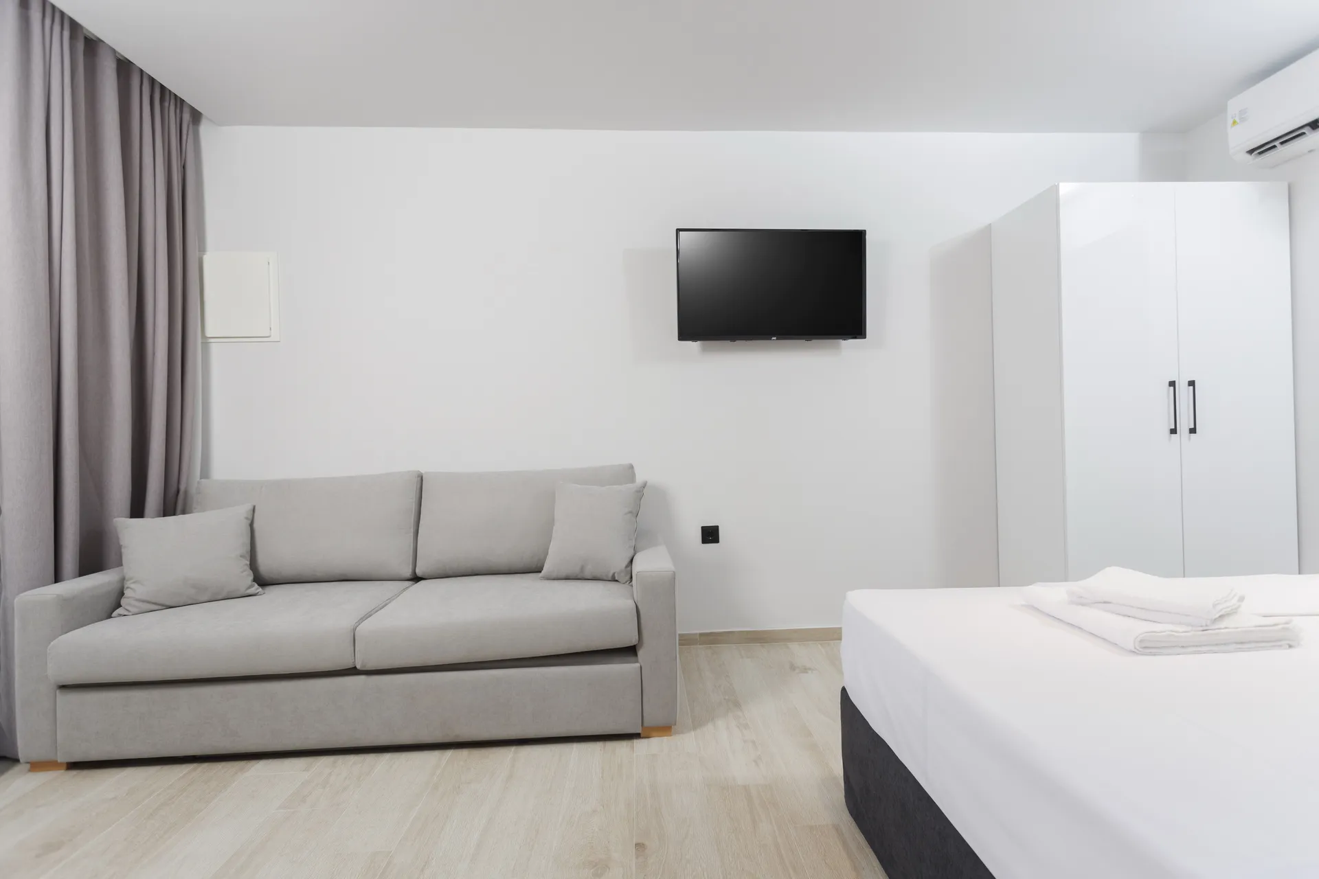 Rigas Boutique Rooms - Deluxe Room with terrace sofa